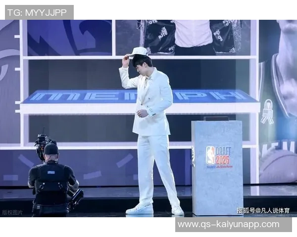 杨瀚森表现出色应在选秀中获得更高顺位赢得球队关键轮换位置